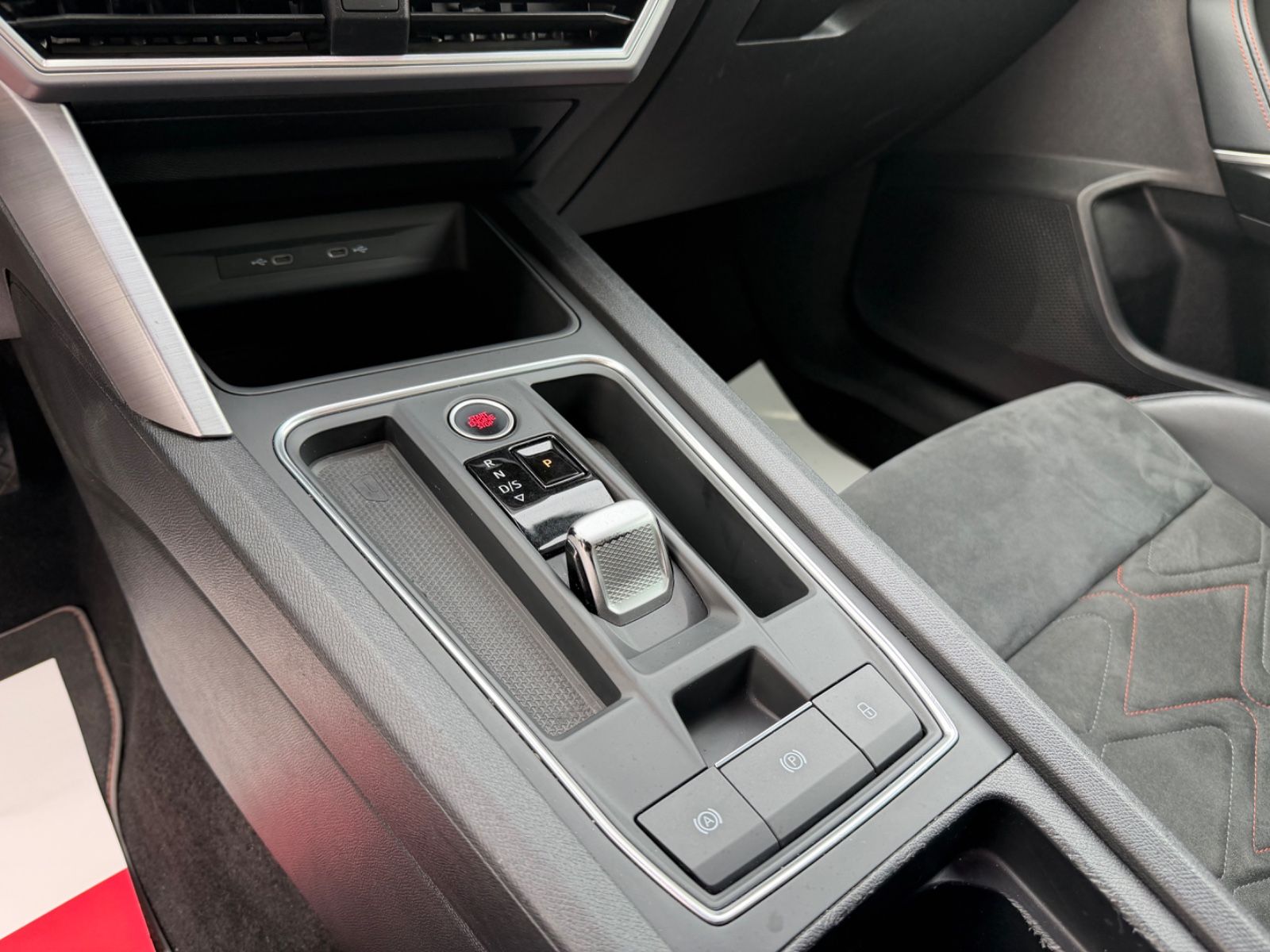 Seat Leon Sportstourer FR*e-Hybrid*LED*Kam*Navi*Aut*