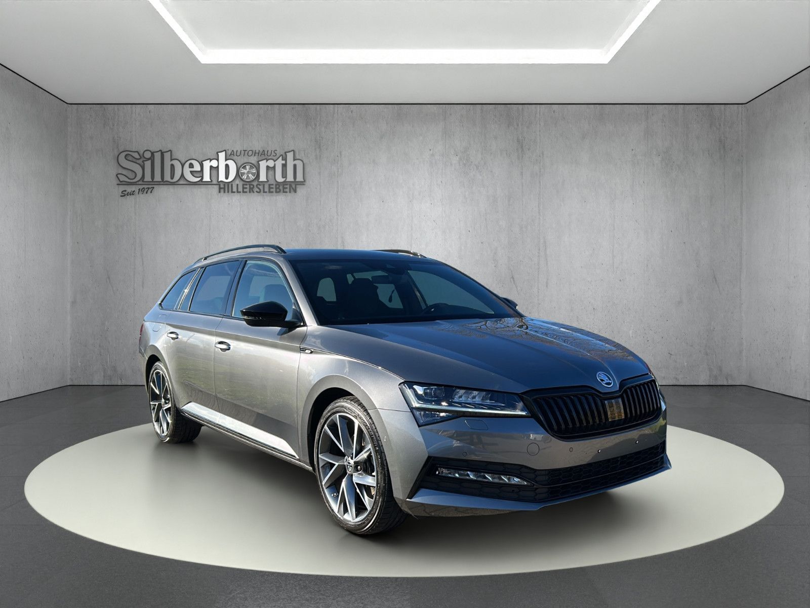 Skoda Superb Combi Sportline 4x4