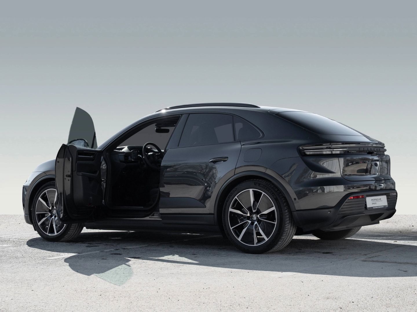 Porsche Macan 4 AHK Sport Chrono Paket Luftfederung