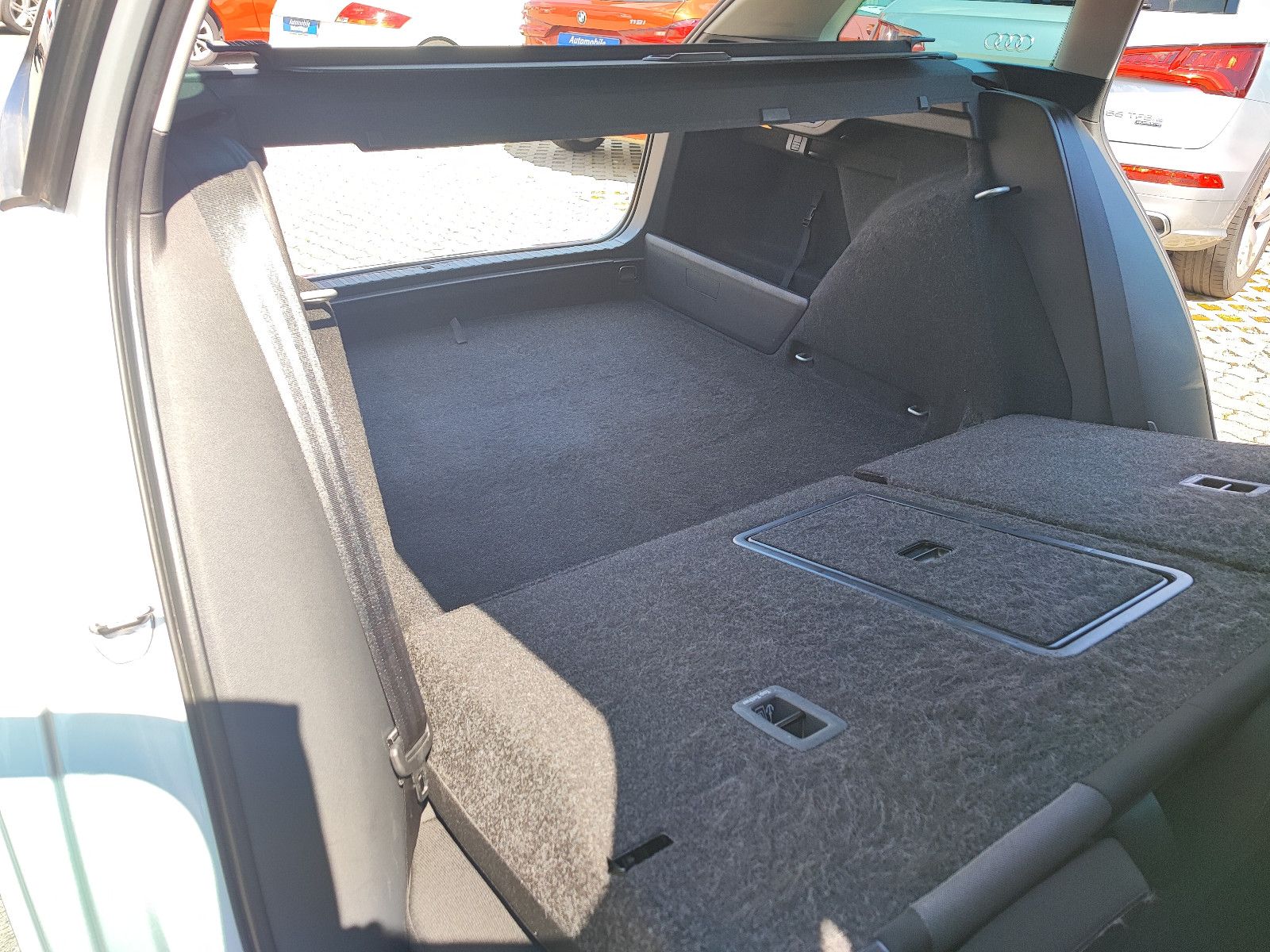 Skoda Octavia 2.0 TDi - Samsaru's Car Outlet