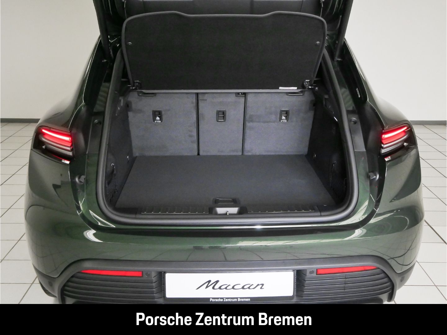 Porsche Macan 4 S Burmester Pano InnoDrive Luftfederung