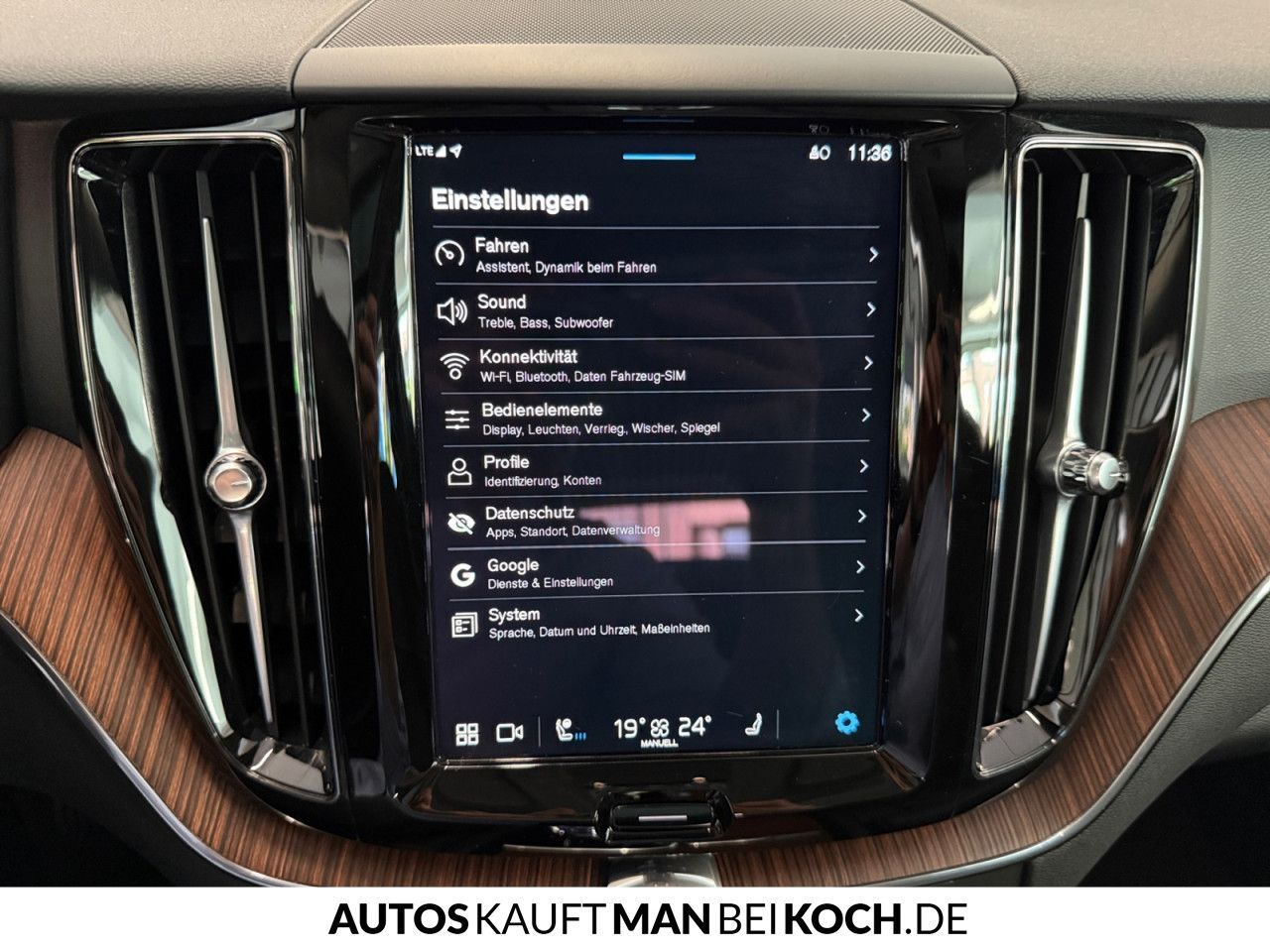 Volvo XC60 T6 Recharge AWD Plus ACC BLIS AHK STHz PANO