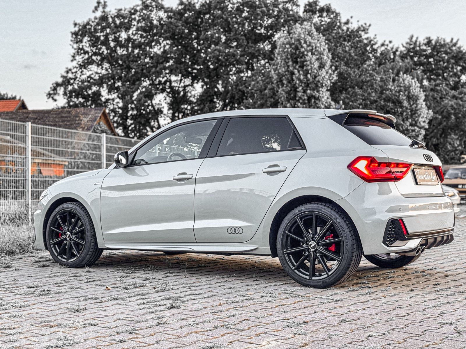 Audi A1 Sportback 40 TFSI S line - Samsaru's Car Outlet