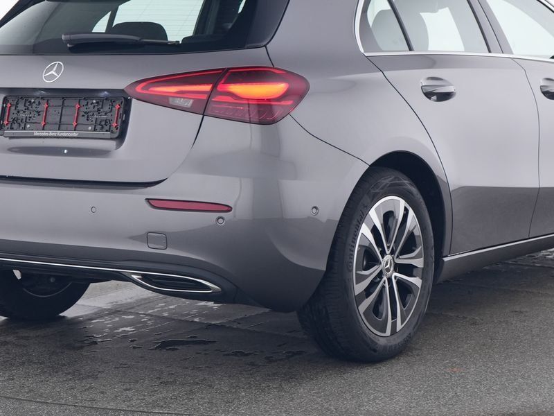 Mercedes-Benz A 180 Progressive - Samsaru's Car Outlet