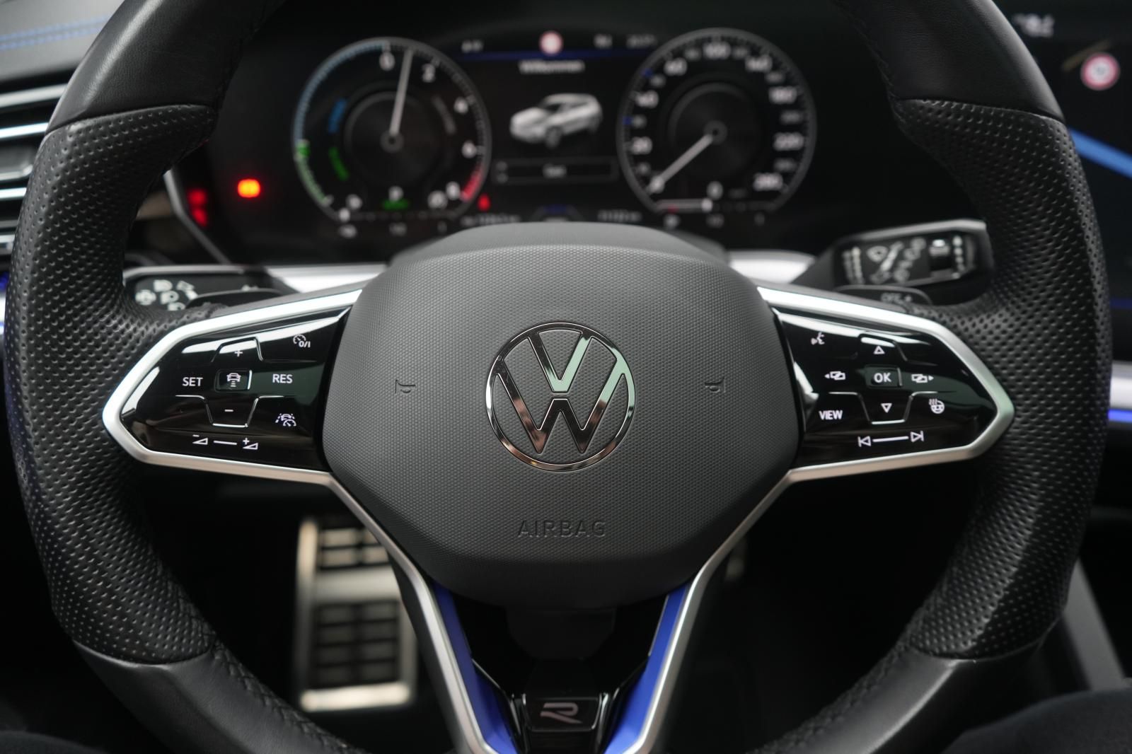 Volkswagen Touareg R 3.0 V6 e-Hybrid 4Motion Leder/ACC/Kame