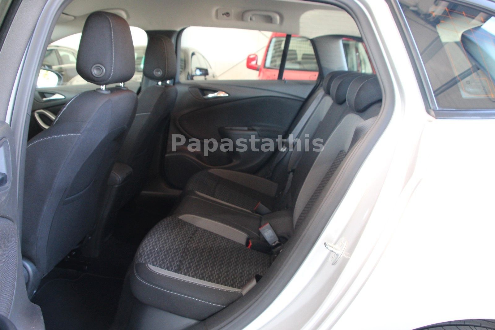 Opel Astra K Sports Tourer Business - Samsaru's Car Outlet
