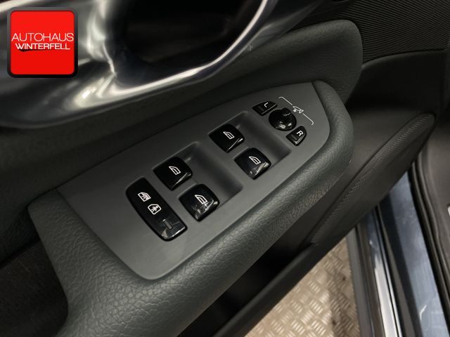 Volvo XC90 B5 AWD - Samsaru's Car Outlet