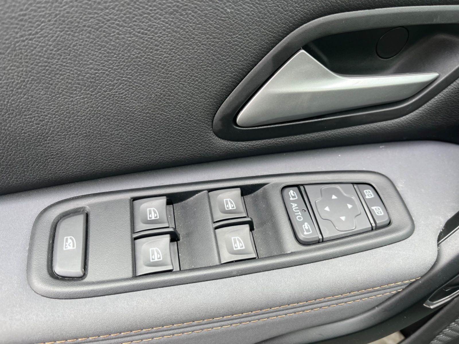 Dacia Duster II Extreme - Samsaru's Car Outlet