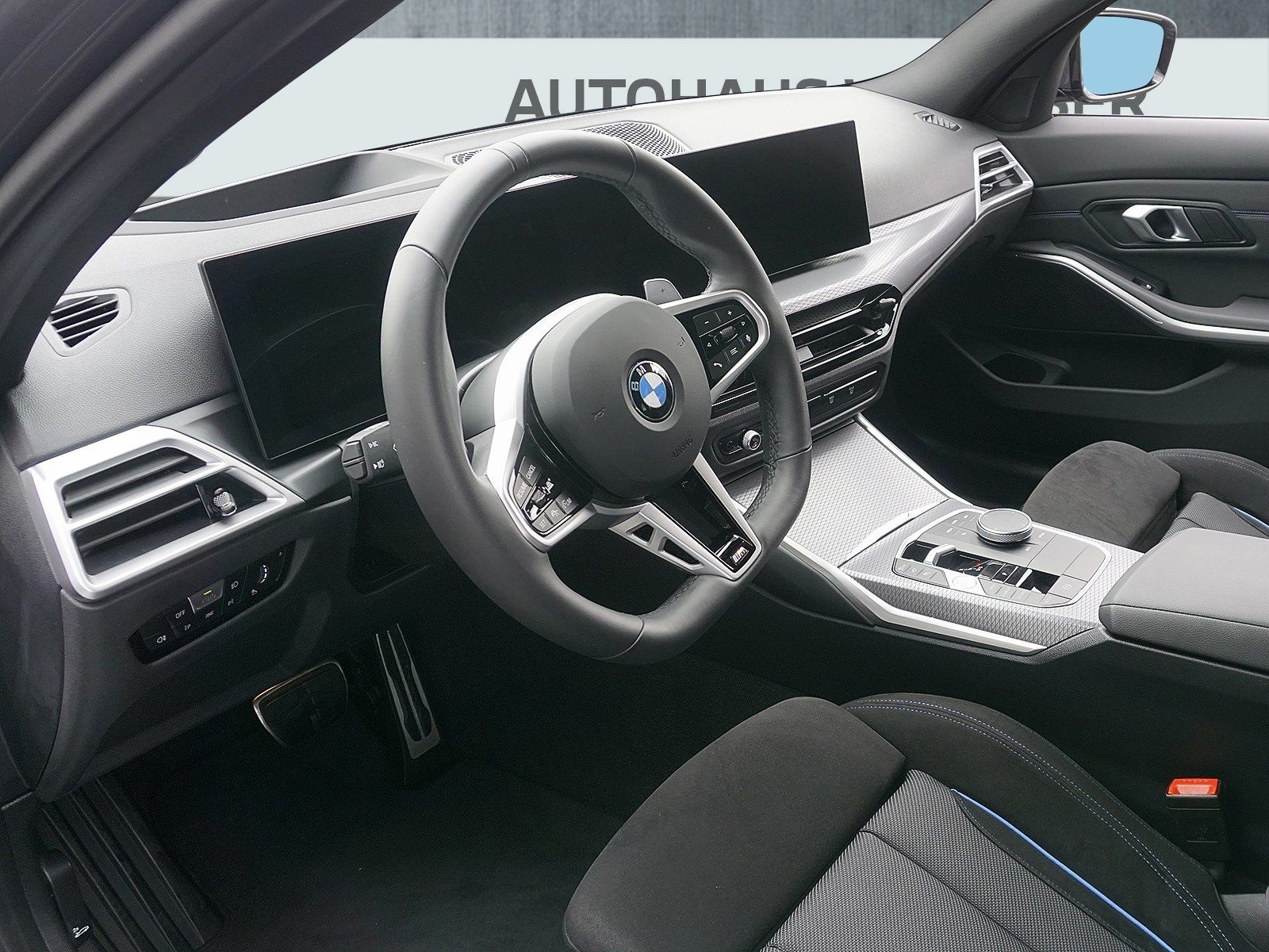 BMW 320d xDrive Touring M Sportpaket Head-Up HiFi