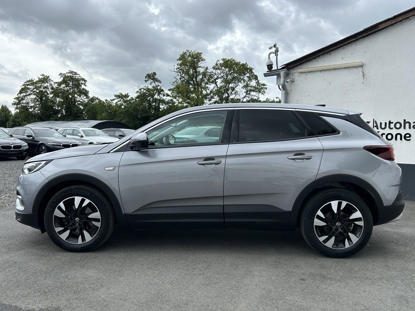 Opel Grandland X 1.5 D INNOVATION - Samsaru's Car Outlet