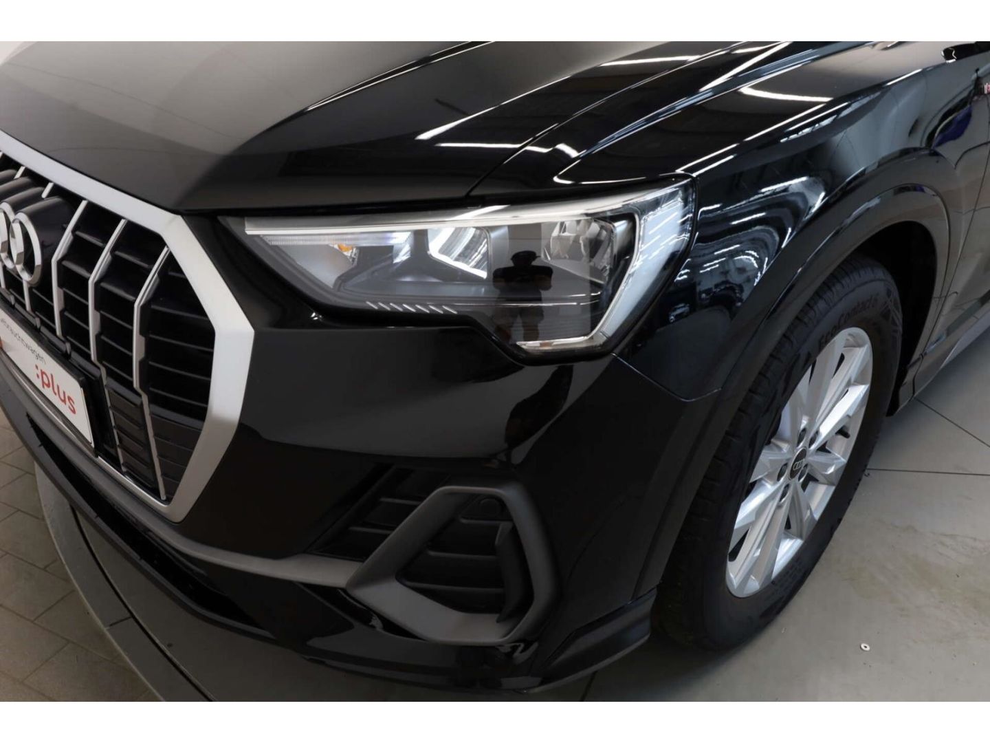 Audi Q3 35 TDI quattro S line S-Tronic - Samsaru's Car Outlet