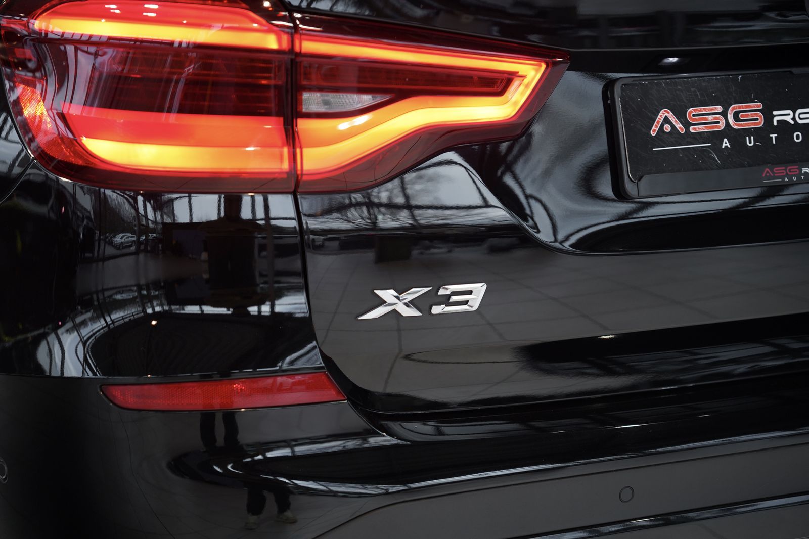 BMW X3 xDrive 30 e xLine *1.Hand *MwSt. *H&K *Live