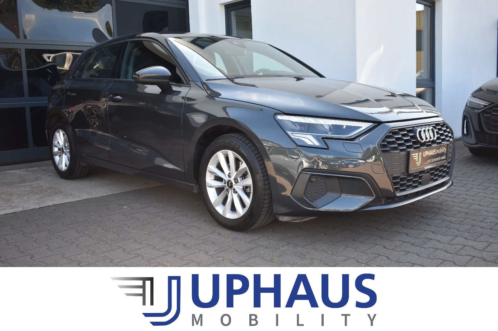 Audi A3 Sportback 30 TFSI S-Tronic - Samsaru's Car Outlet
