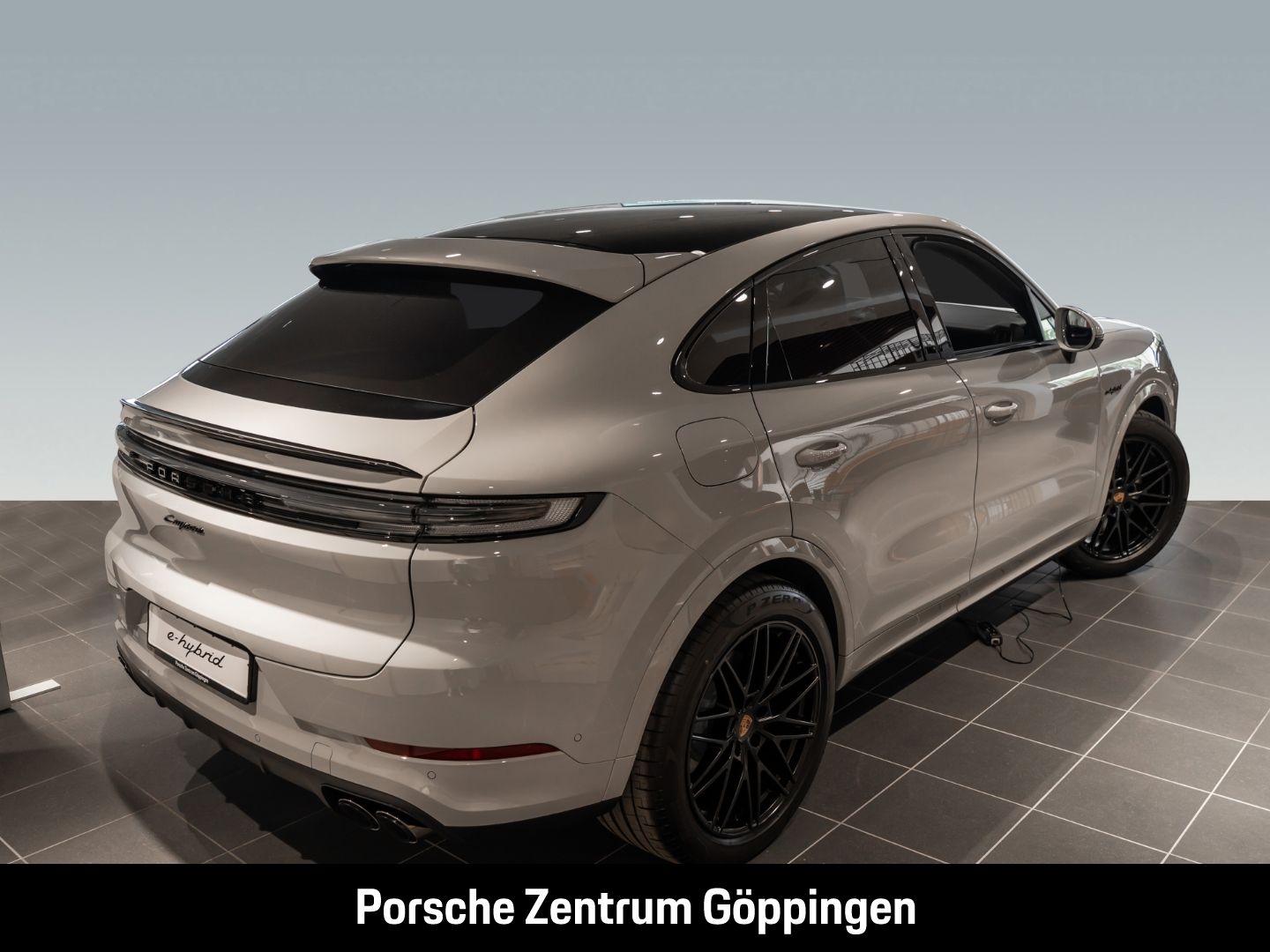 Porsche Cayenne E-Hybrid Coupe BOSE Luftfederung LED
