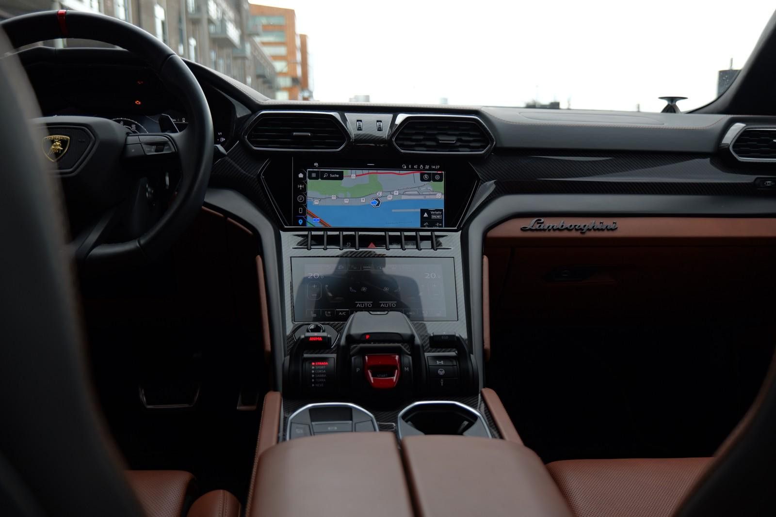 Lamborghini Urus S - Samsaru's Car Outlet