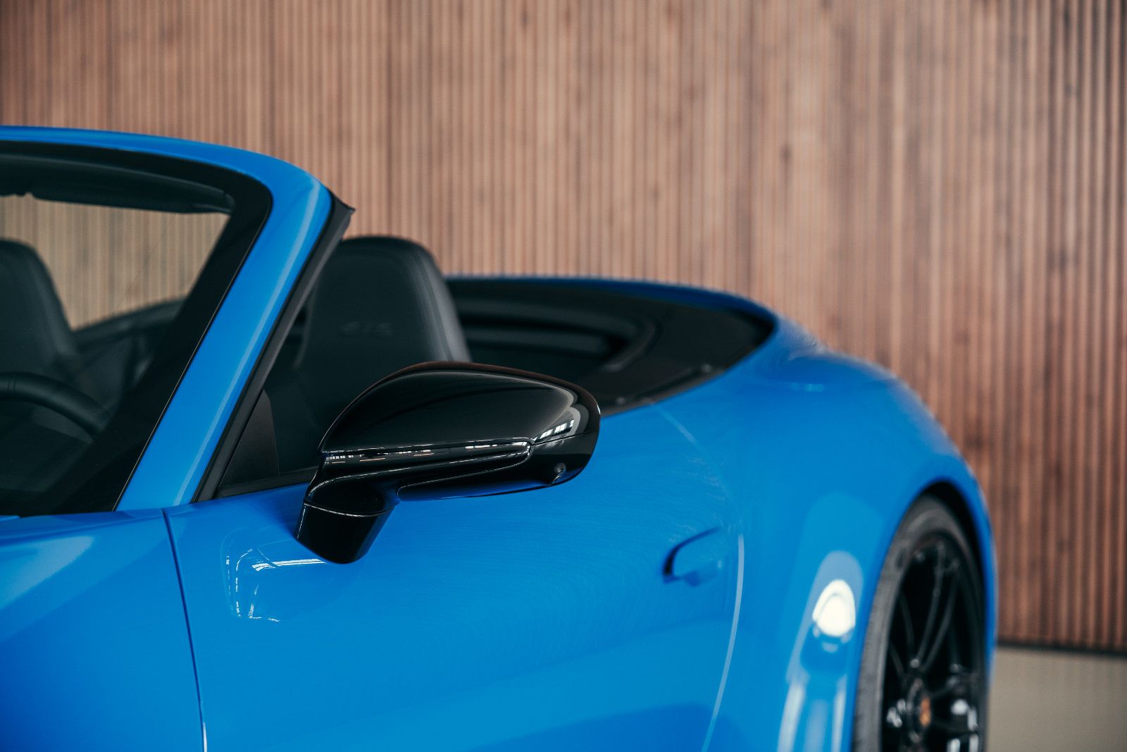Porsche 992 Carrera 4 GTS Cabriolet, Sharkblue, MwSt awb