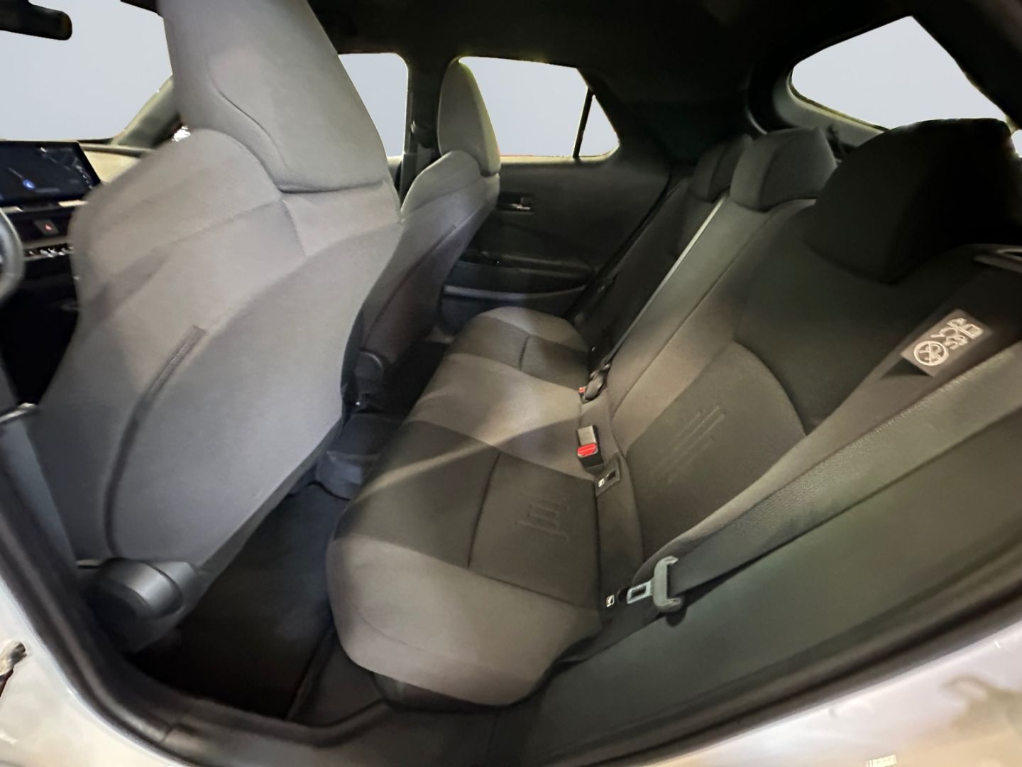 Toyota C-HR 2.0 Plug-In Hybrid Teamplayer *LED*SHZ*CAM*