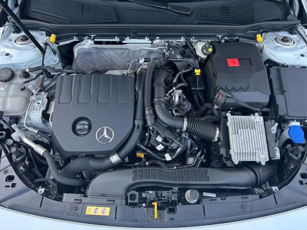 Mercedes-Benz A 180 AMG - Samsaru's Car Outlet