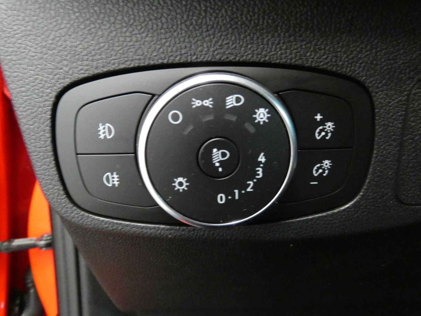 Ford Focus Turnier 2.0 - Samsaru's Car Outlet