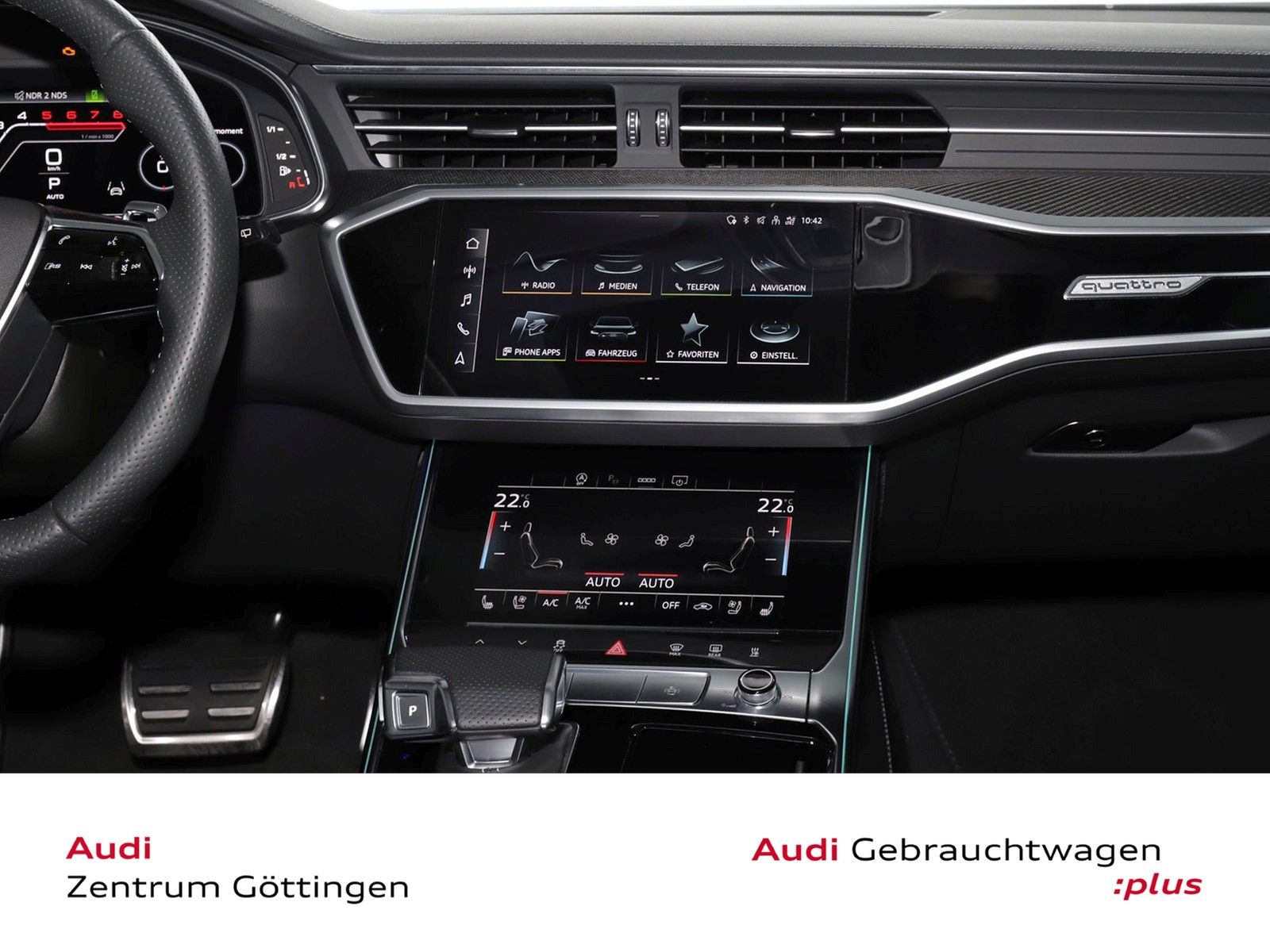 Audi RS 6 Avant TFSI qu. tiptr. +PANO+AHK+ MATRIX+B&O