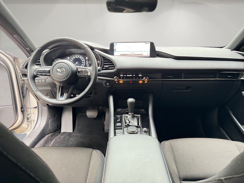 Mazda 3 e-SKYACTIV-G 140 Autom. Center-Line