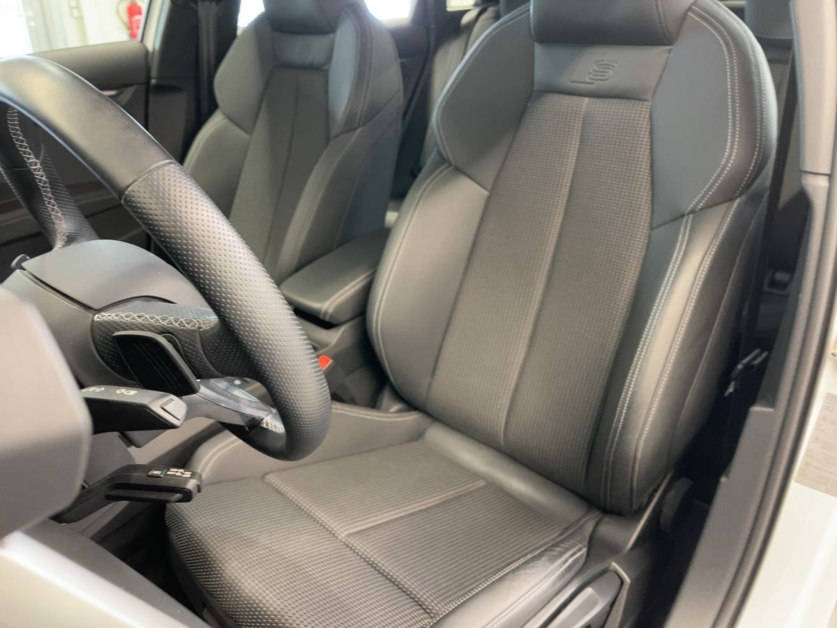 Audi A3 Sportback e-tron S line 40 TFSI Matrix Navi v