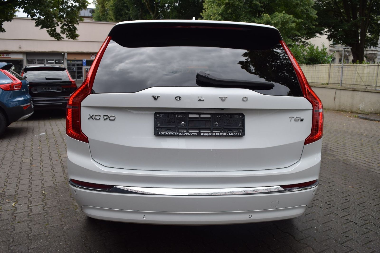 Volvo XC90 T8 AWD Plus Bright - Samsaru's Car Outlet