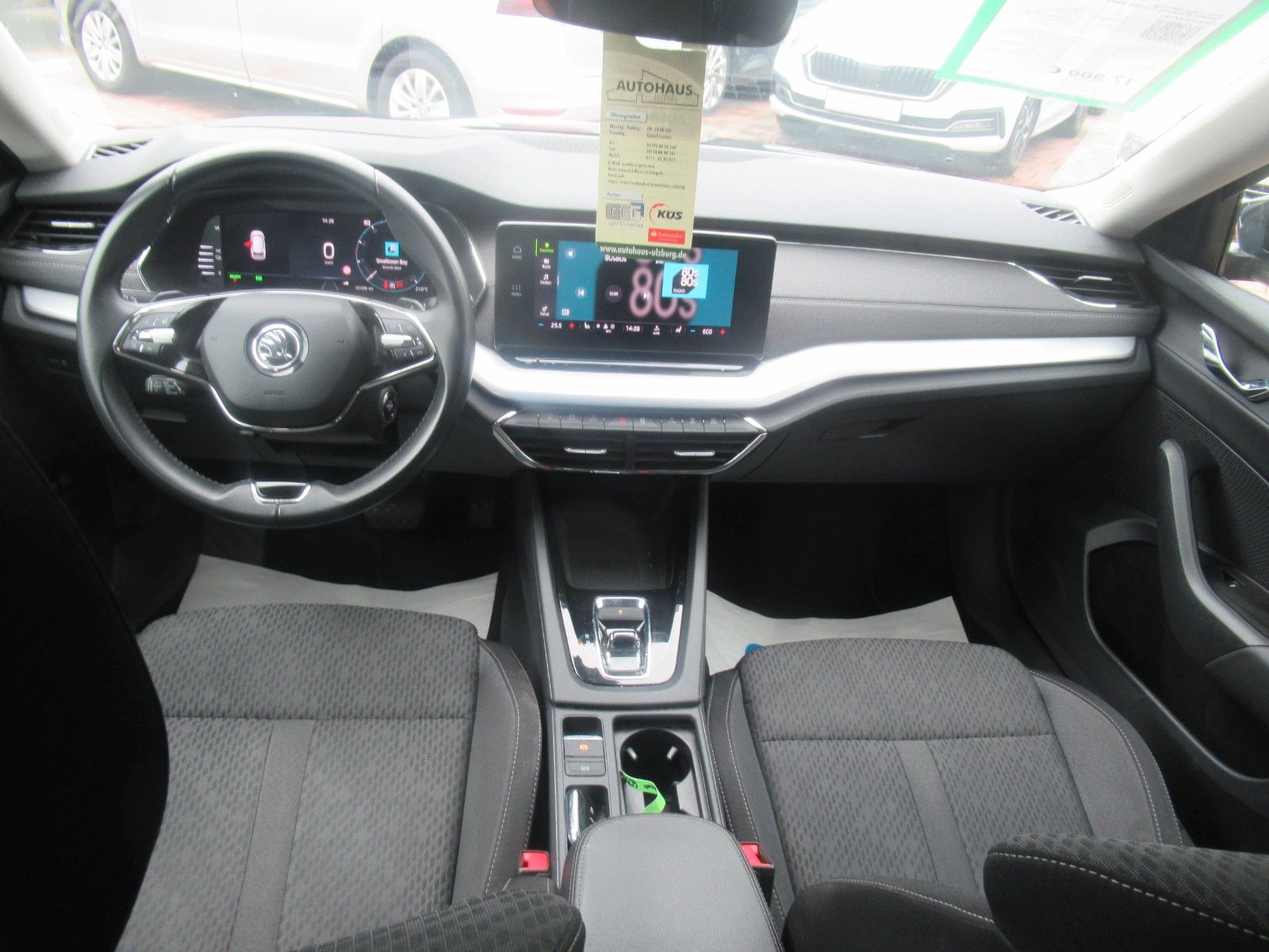 Skoda Octavia Combi Style iV - Samsaru's Car Outlet