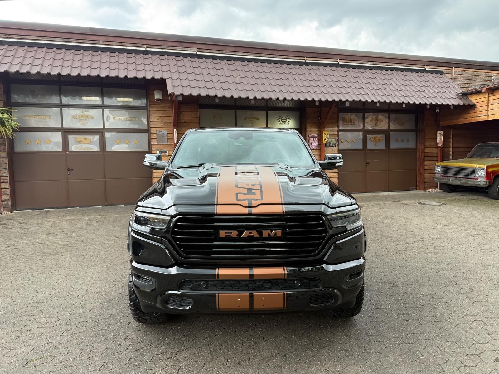 Dodge LARAMIE*OFFROAD*LONG*LIFT*AHK*NAVI*LED*GARANTIE*