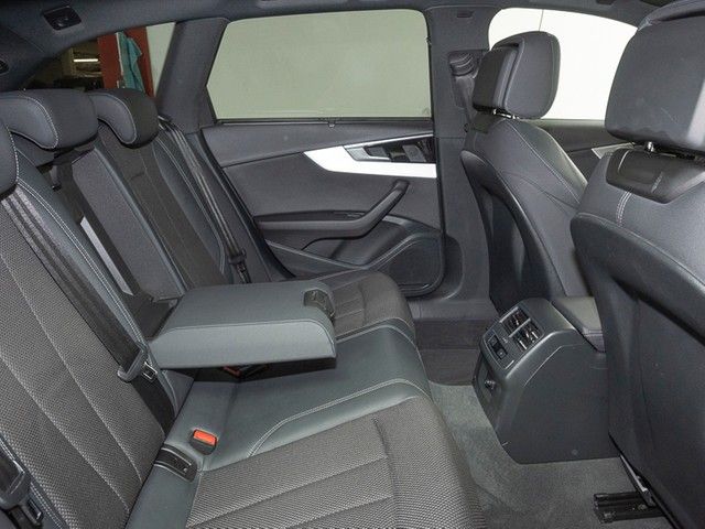 Audi A4 Avant 35 TDI S-tronic S line - Samsaru's Car Outlet