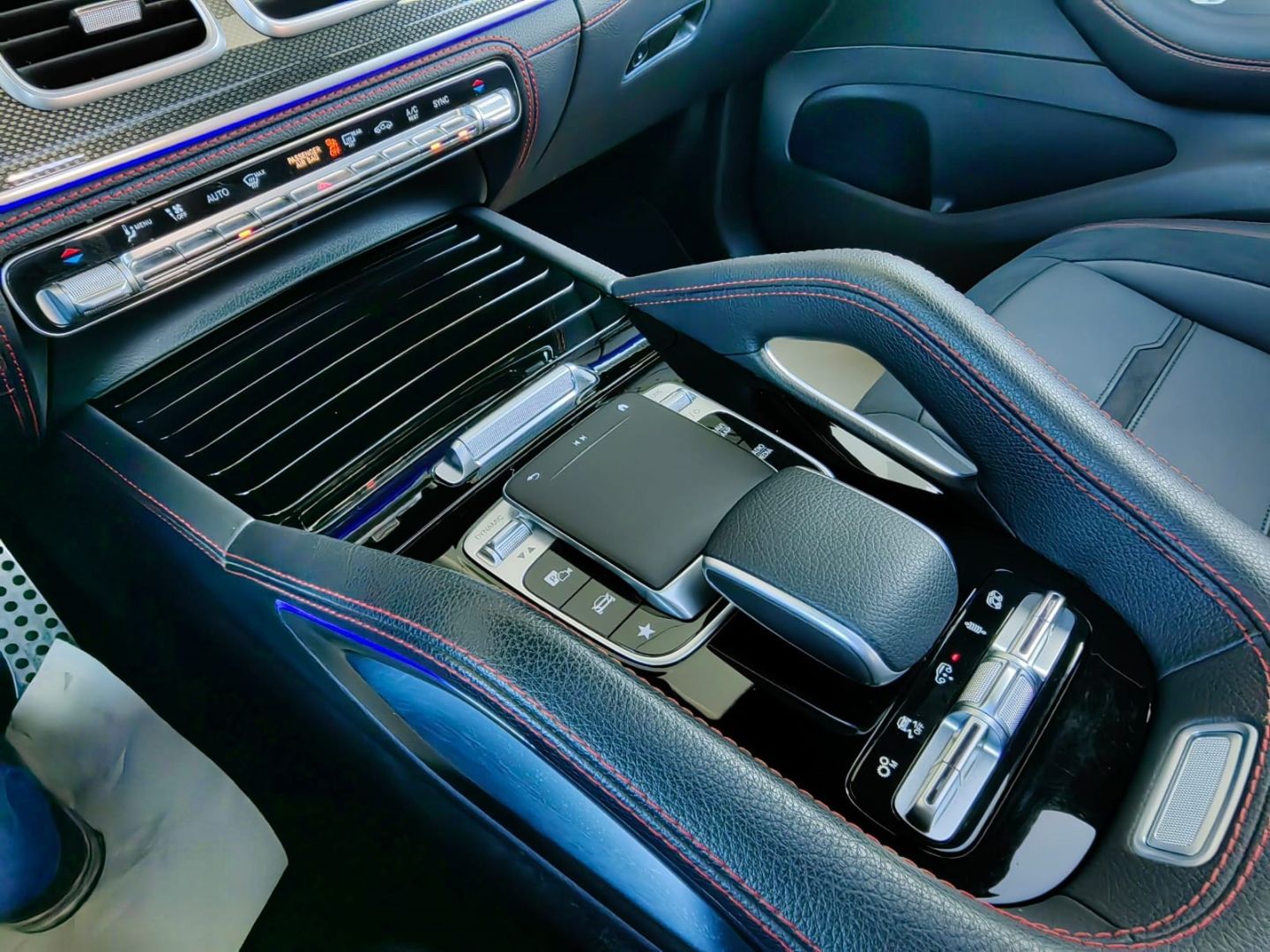 Mercedes-Benz GLE 53 AMG 4M+ AIR PANO HUD BURMESTER 360° R22