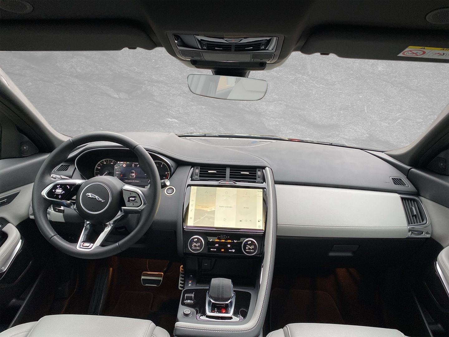 Jaguar E-Pace D165 R-Dynamic SE ACC Keyless Memory Meri