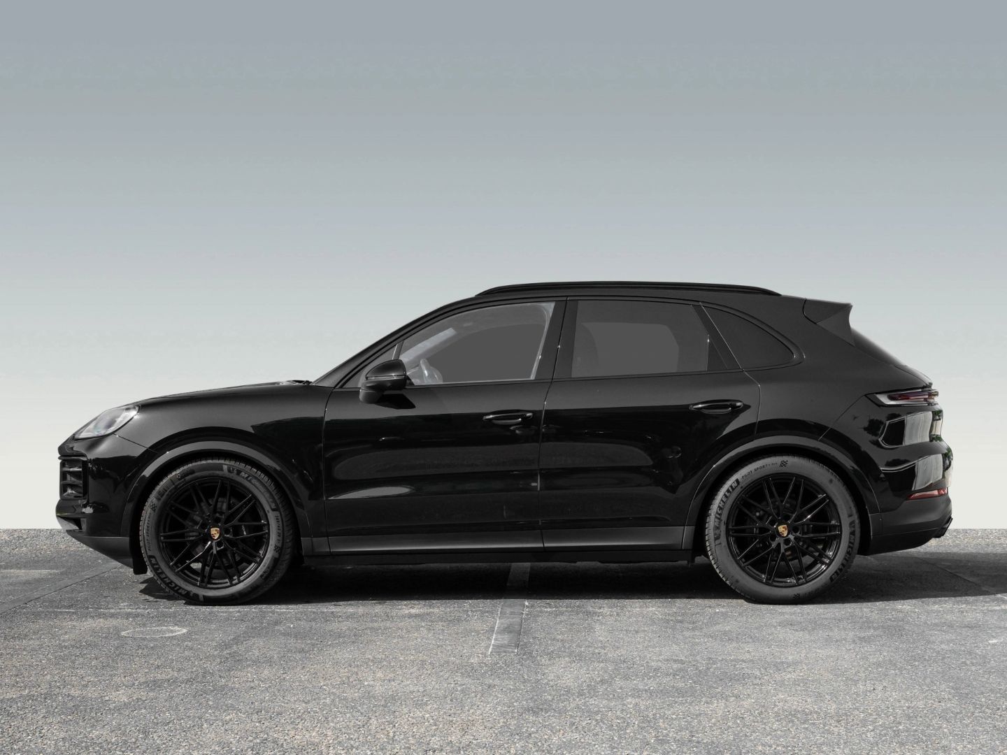 Porsche Cayenne 18 Wege Sitze AHK Pano 21 Zoll 90l Tank