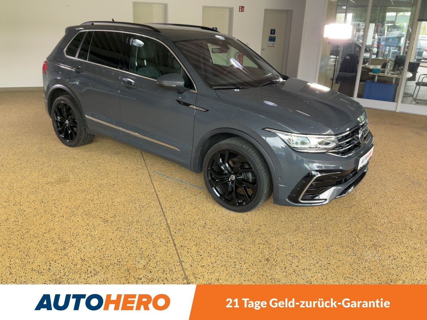 Volkswagen Tiguan 2.0 TDI R-Line 4Motion - Samsaru's Car Outlet