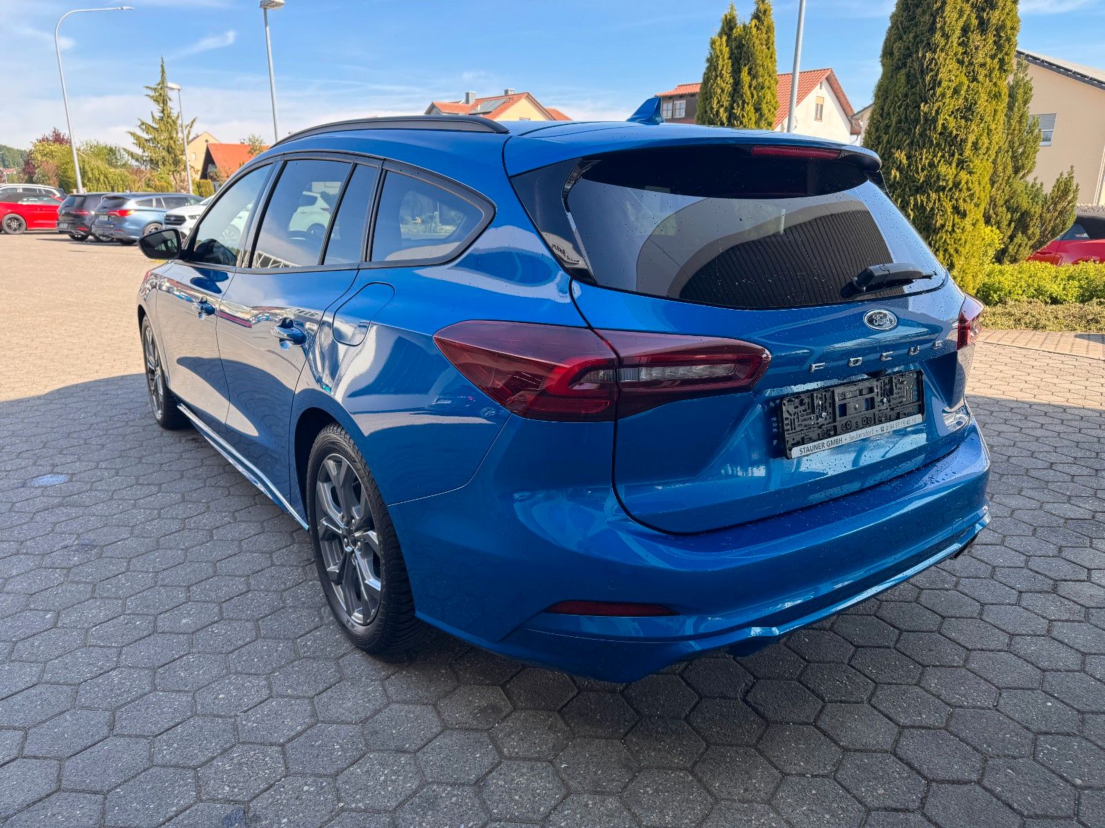 Ford Focus St-Line 1.5 Turnier ABSTEMP. KAMERA NAVI