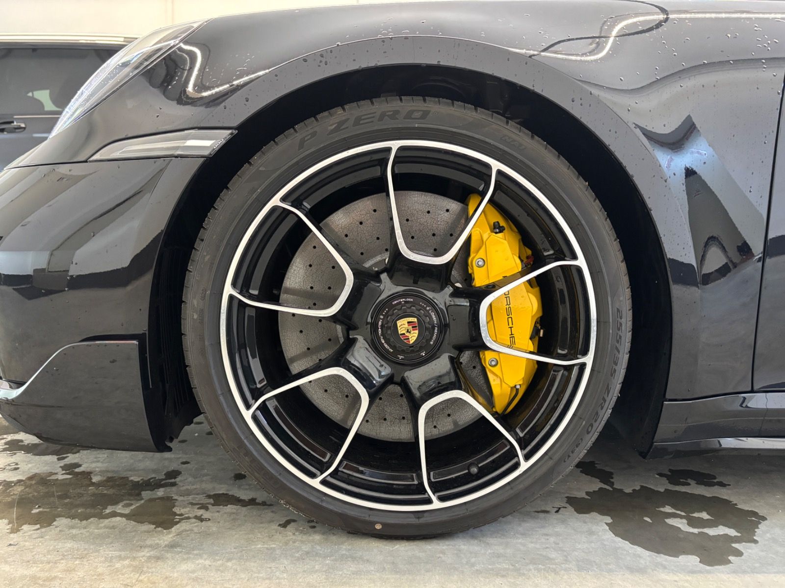 Porsche 992 (911) TURBO S COUPE*Lift*SportAbgas*Bumester