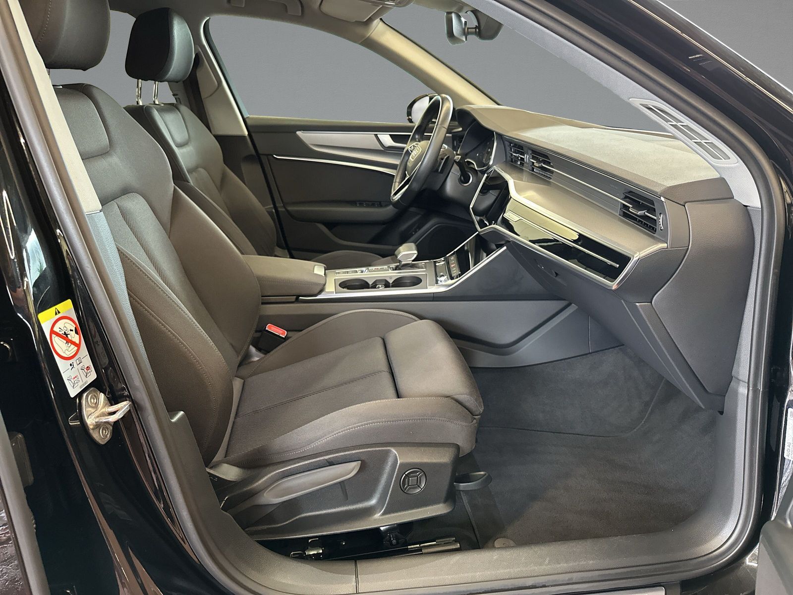 Audi A6 Avant 40 TDI Sport - Samsaru's Car Outlet