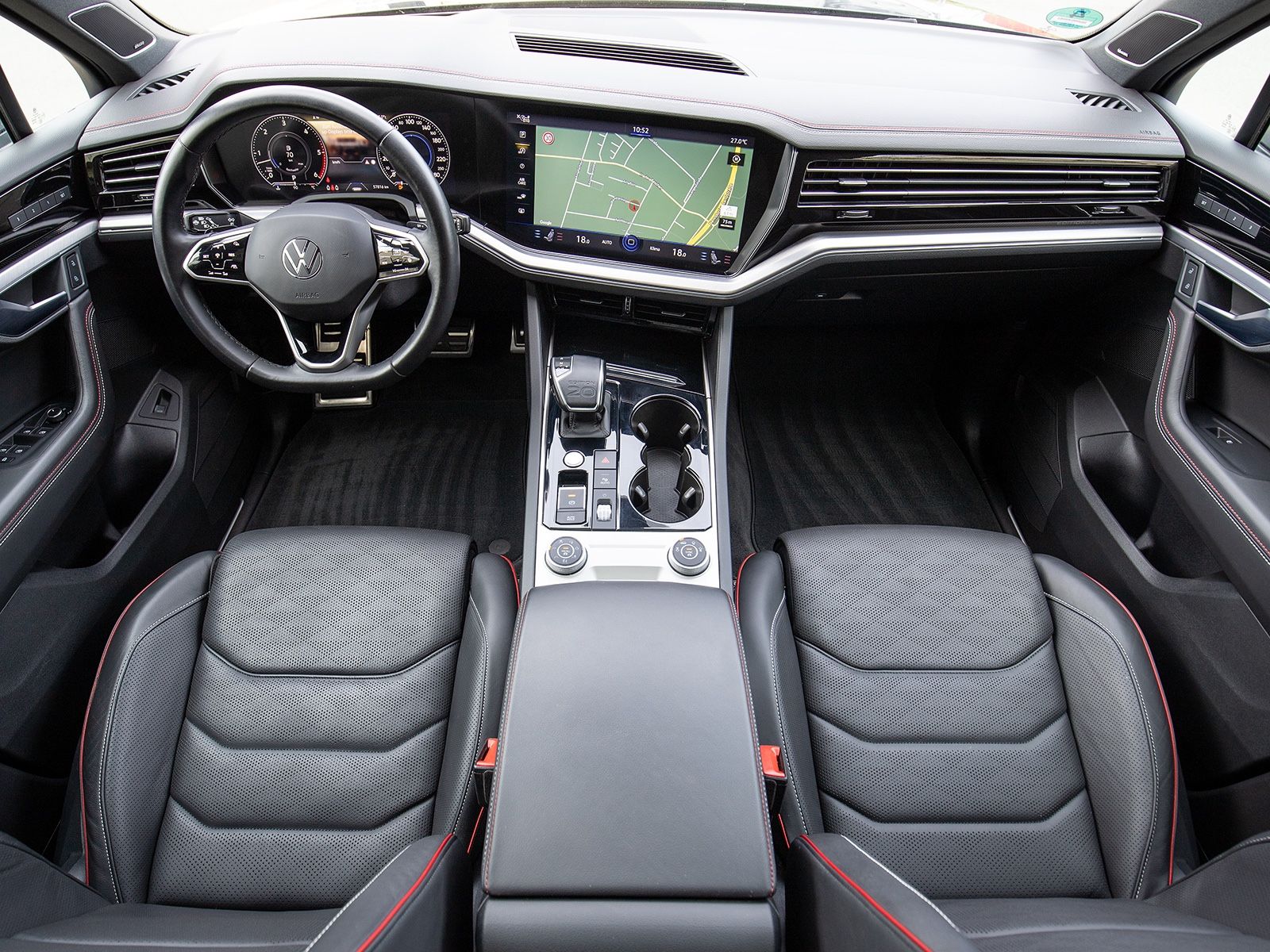 Volkswagen Touareg R-Line EDITION20 - Samsaru's Car Outlet