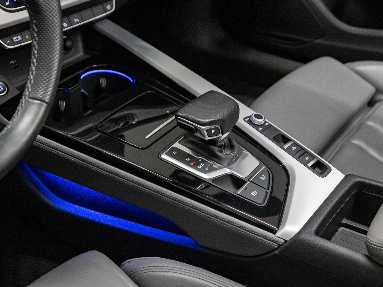 Audi A5 Cabrio 45 TFSI qu advanced S line Matrix AHK