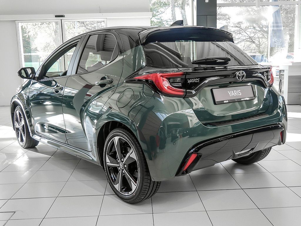 Toyota Yaris Hybrid Style Plus SHZ KAMERA NAVI ACC LED