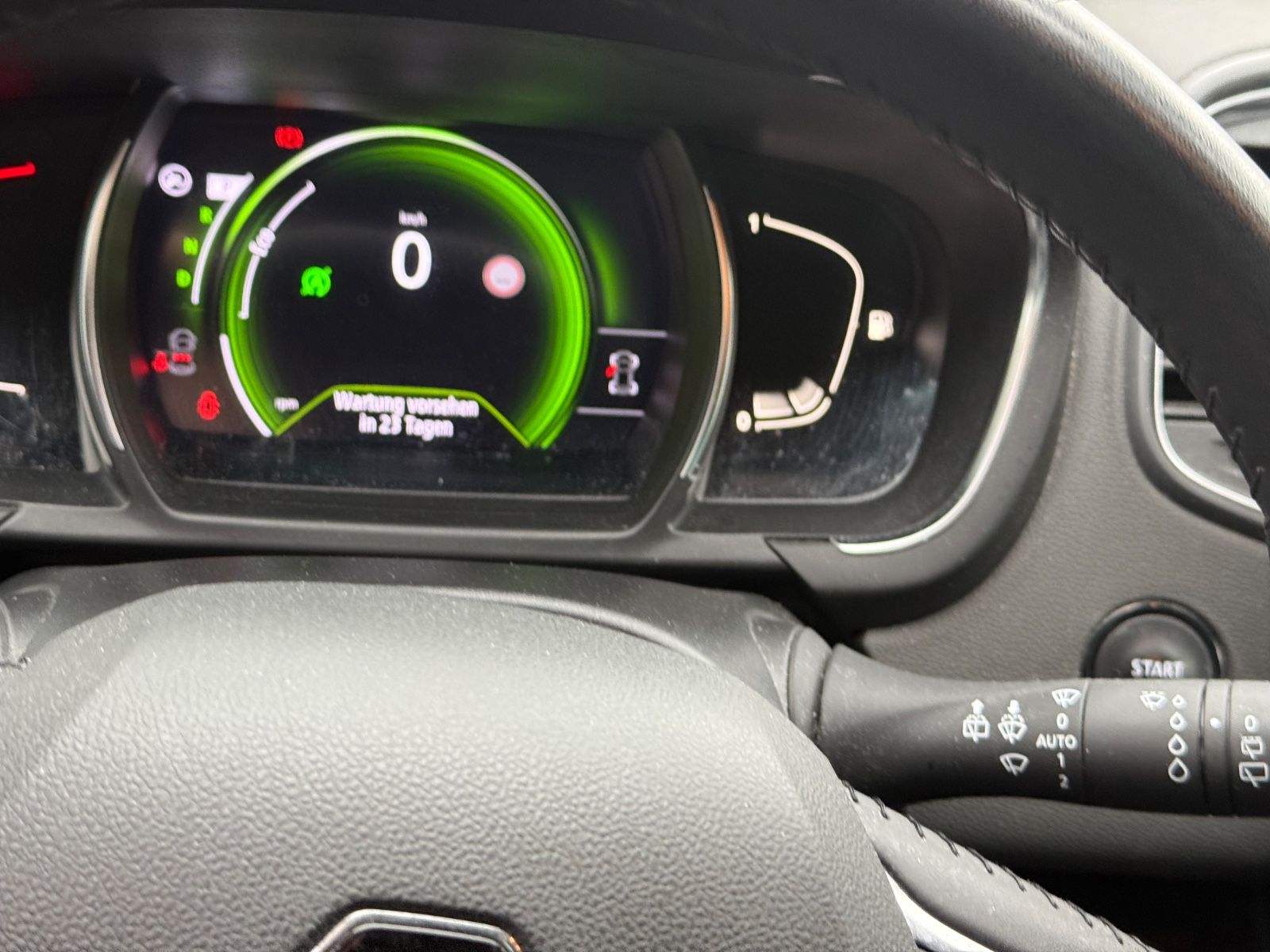 Renault Scenic IV Limited - Samsaru's Car Outlet