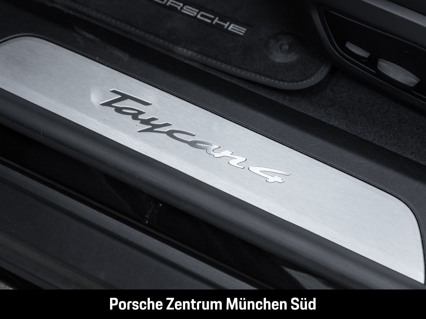 Porsche Taycan 4 Cross Turismo Surround-View InnoDrive