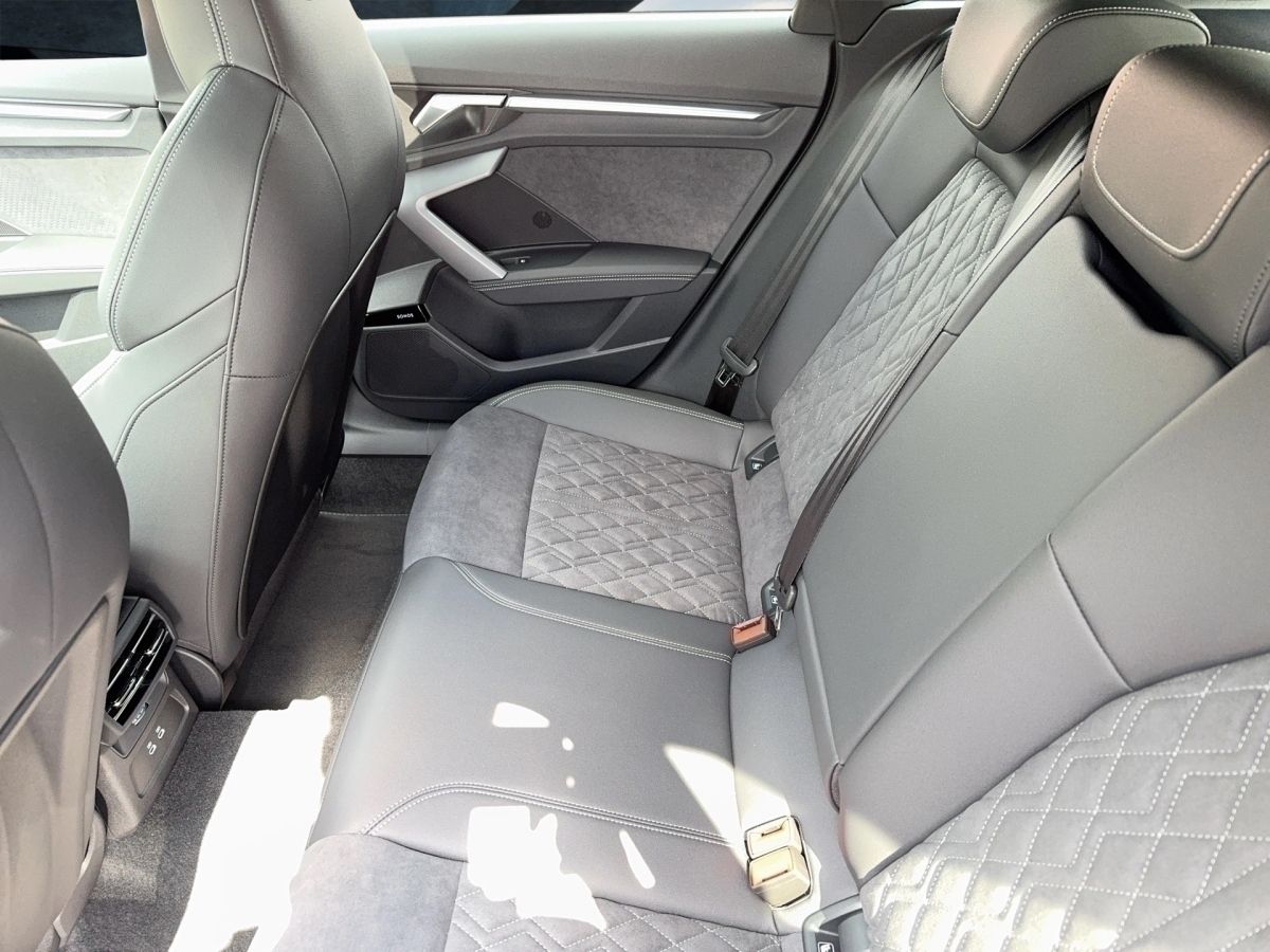 Audi A3 Sportback S line 35TFSI S tronic AHK|HuD|