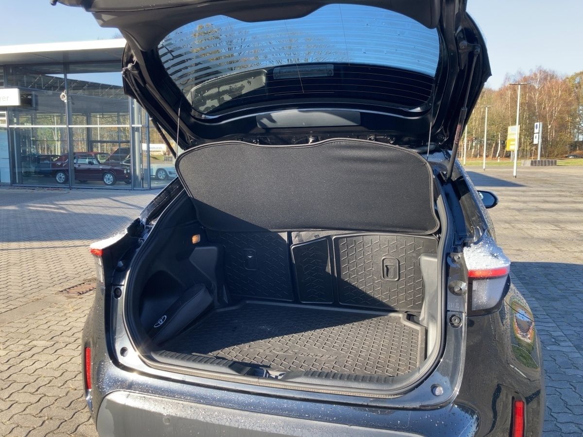Toyota Yaris Cross Hybrid Team Deutschland*Winter-Paket