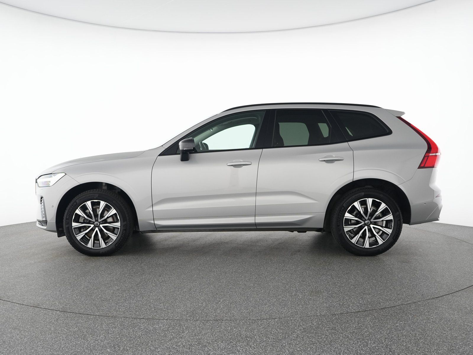 Volvo XC60 B4 Diesel AWD Plus Dark STANDHZ*360*GSHD
