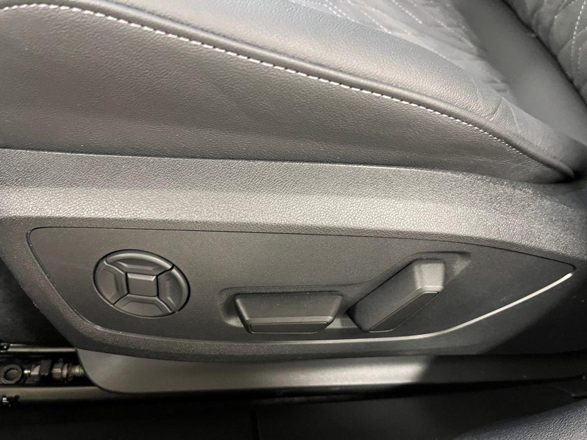 Audi A5 Avant S-Line edition one 20 AHK B&O MATRIX NA