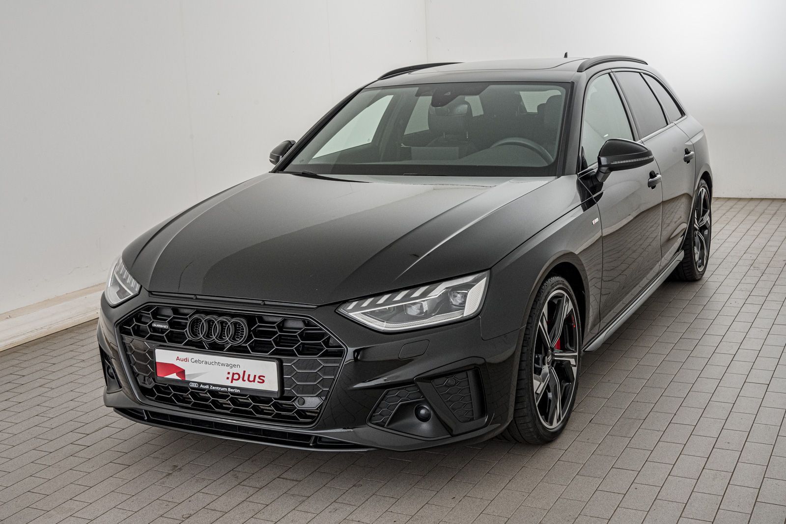 Audi A4 Avant S line 45 TFSI quattro S tronic - Samsaru's Car Outlet