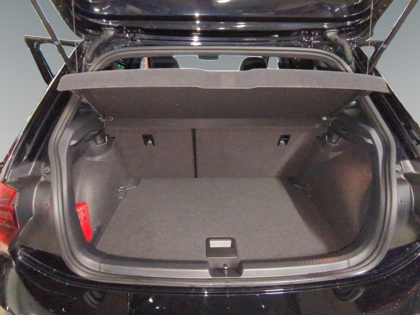 Volkswagen Polo GTI 2.0 TSI DSG MATRIX ACC KLIMA NAVI