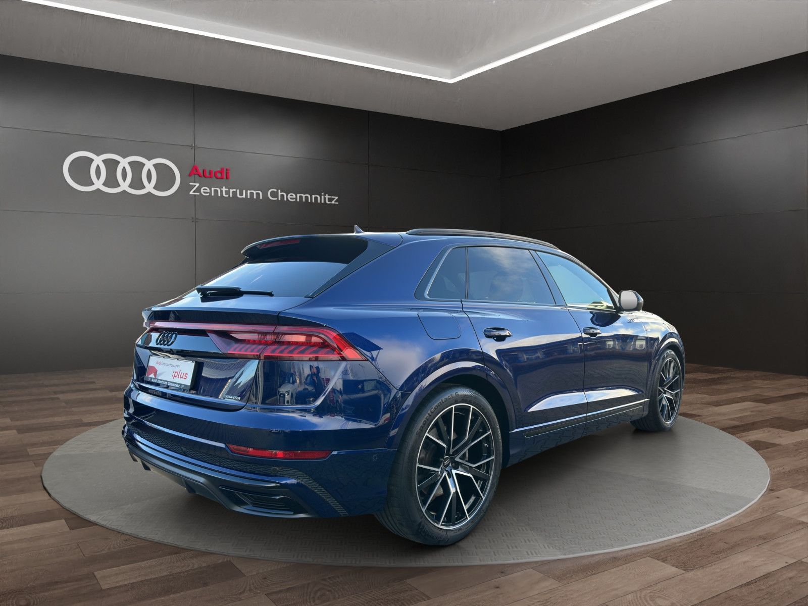 Audi Q8 50 TDI qu. tiptr. S LINE+AIR+AHZV+STHZG+HD