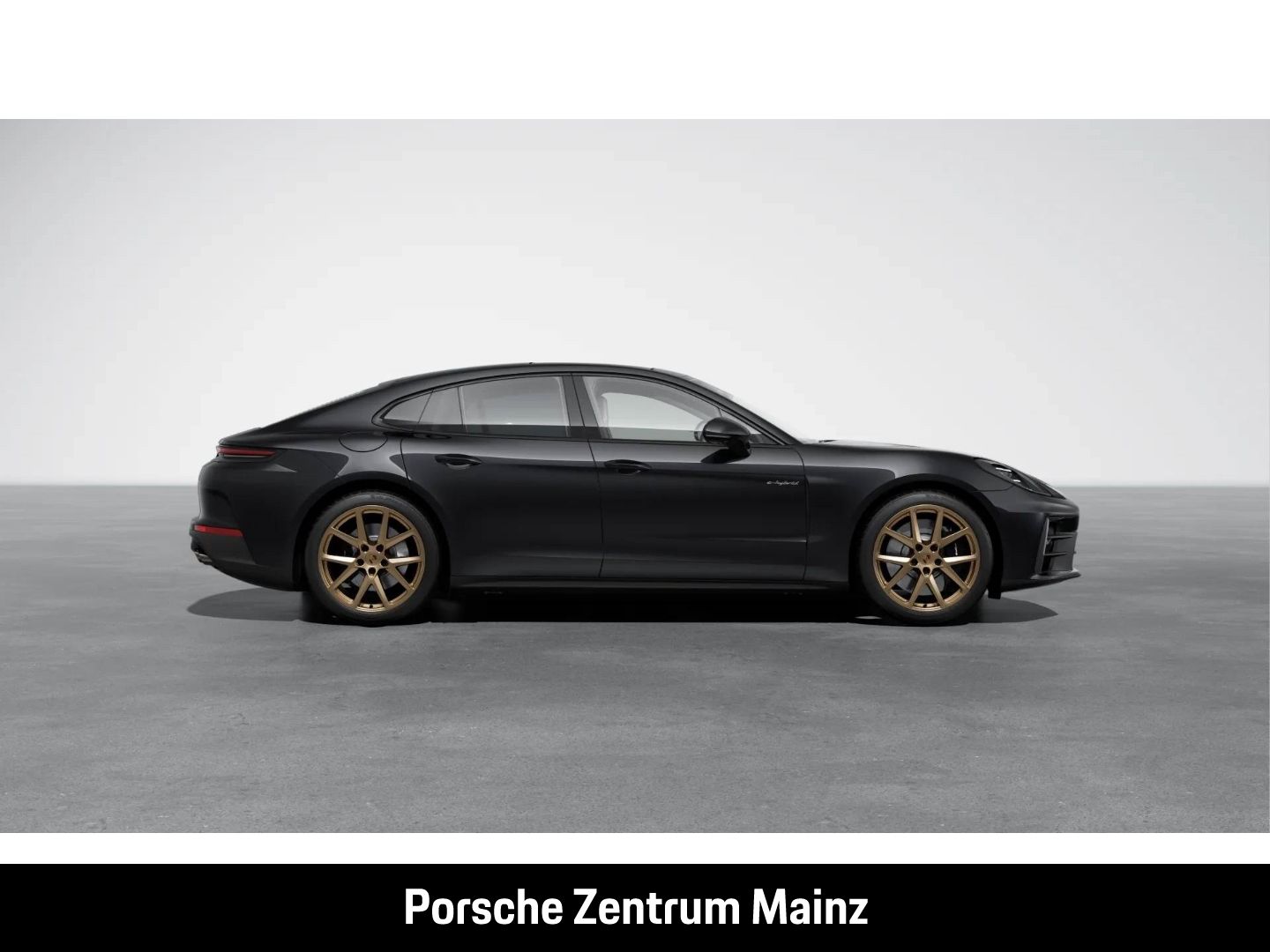 Porsche Panamera 4S E-Hybrid HA-Lenkung InnoDrive BOSE